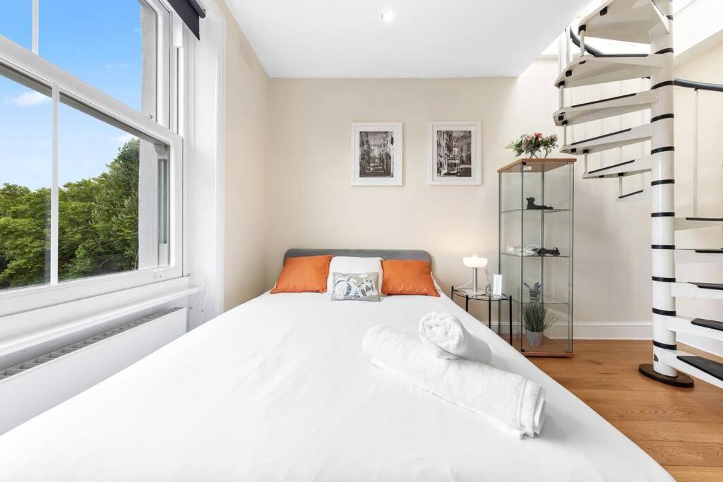Spacious Sleep 11 With Terrace In Earls Court Ec99 Londra Dış mekan fotoğraf